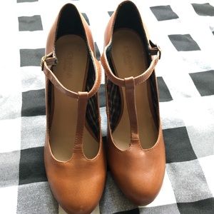 •CROWN VINTAGE• Chunky Heel